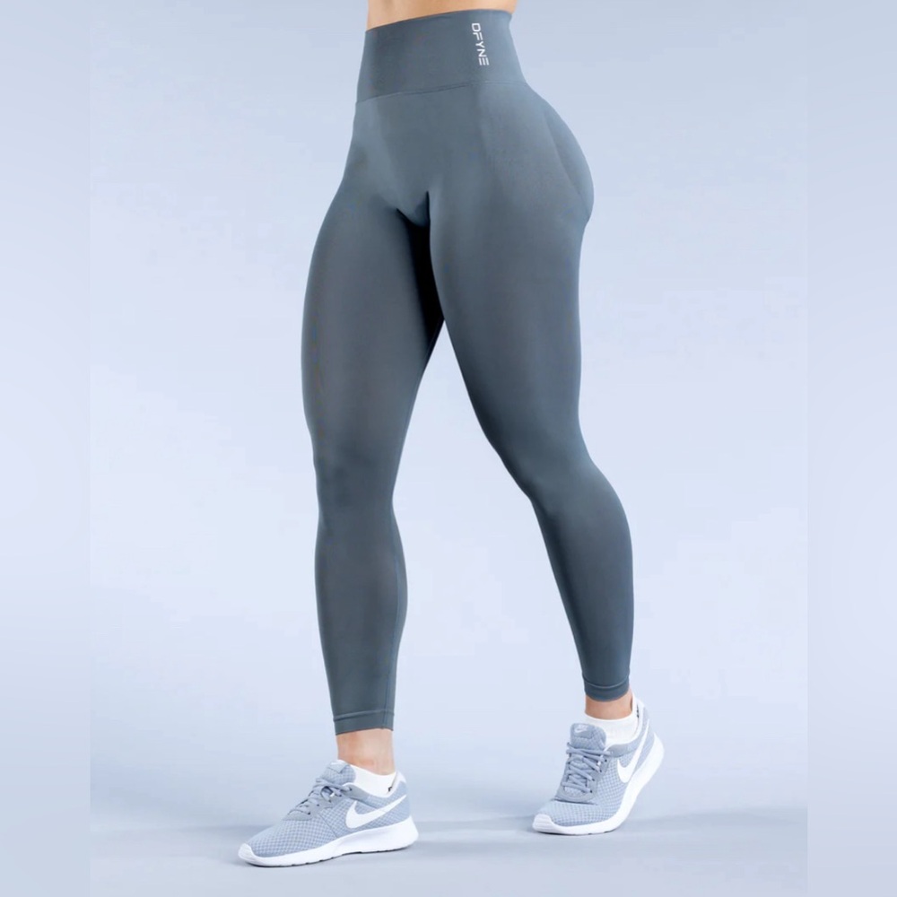DFYNE DYNAMIC LEGGINGS LIKE NEW STONE GREY SIZE M